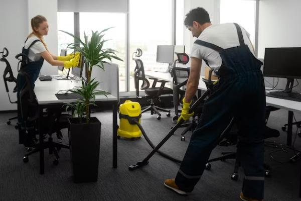 Real Rich Cleaning Service LLC