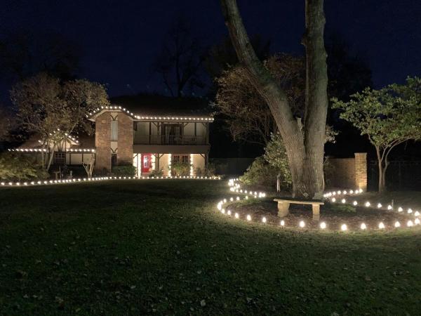 Barefoot Lawns & Lights