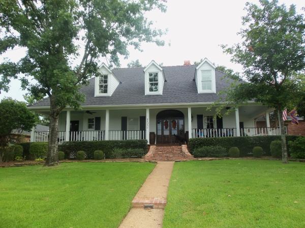 Gold Star Construction & Roofing