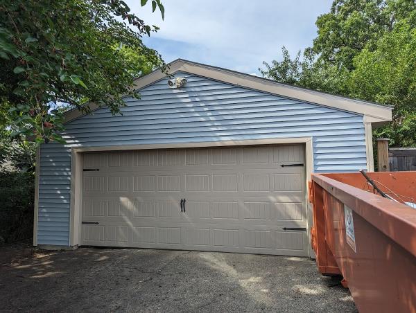 Veenkamp Roofing and Siding