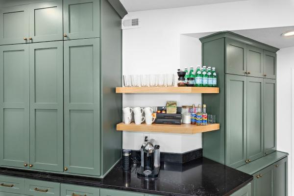 Wardini Custom Cabinets