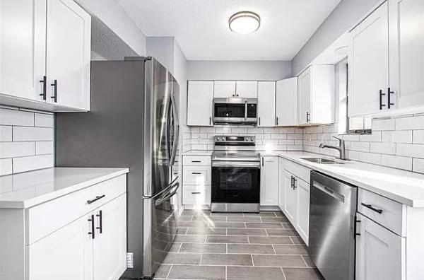 Wardini Custom Cabinets