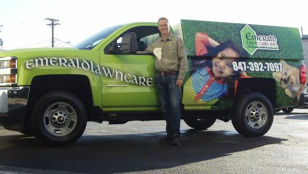 Emerald Lawn Care