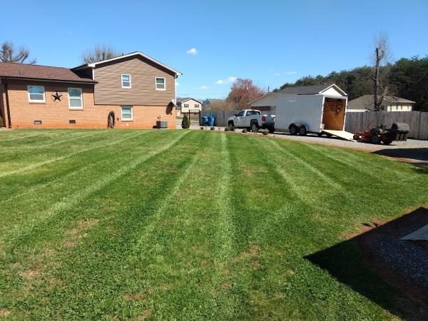 Hubbard's Lawn Care