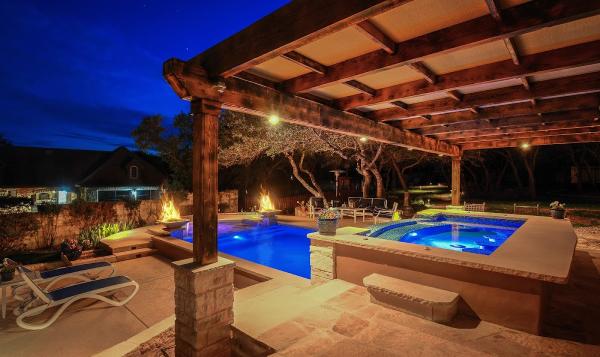 John Pack Custom Pools