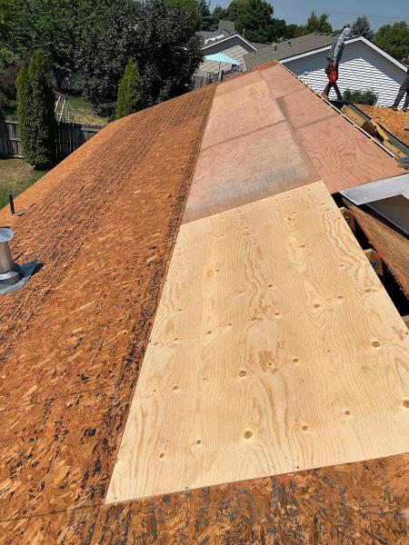 NW Peak Roofing LLC