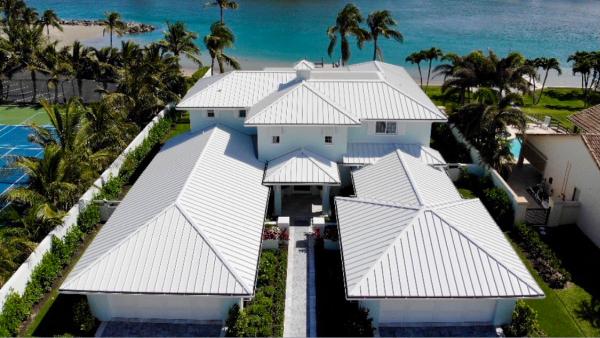 The Roofing General