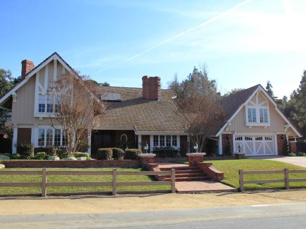 Hometown Realty