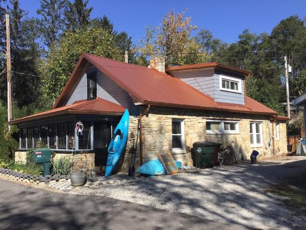 American Siding and Roofing LLC