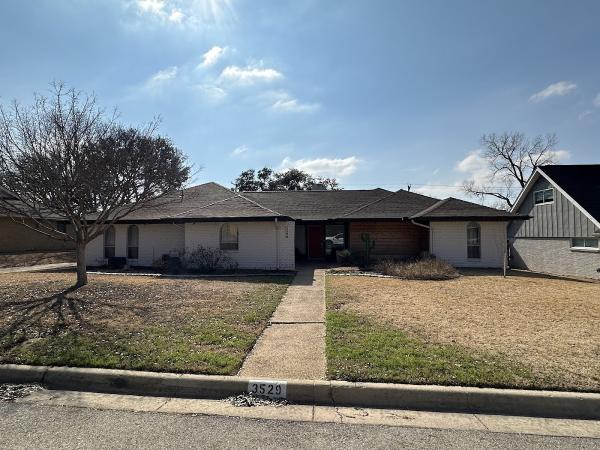 Charles Martin Roofing & Construction