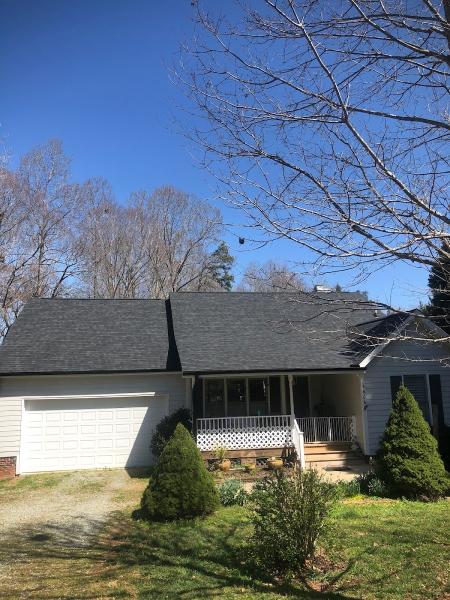 Gonzalez Roofing & Construction LLC