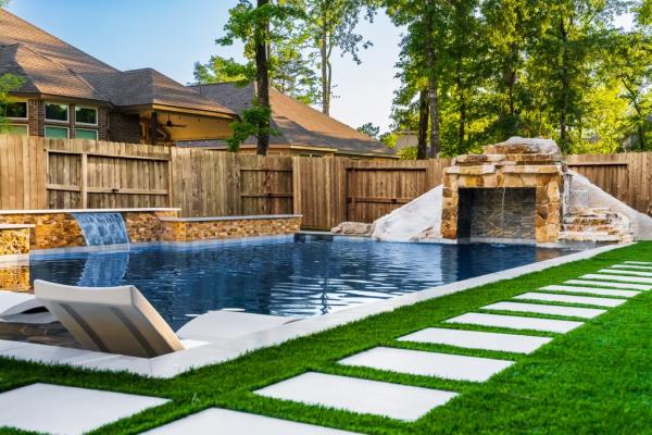 Island Life Custom Pools
