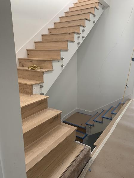 Floors 4 Less