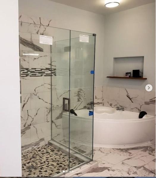 Dreammaker Bath & Kitchen