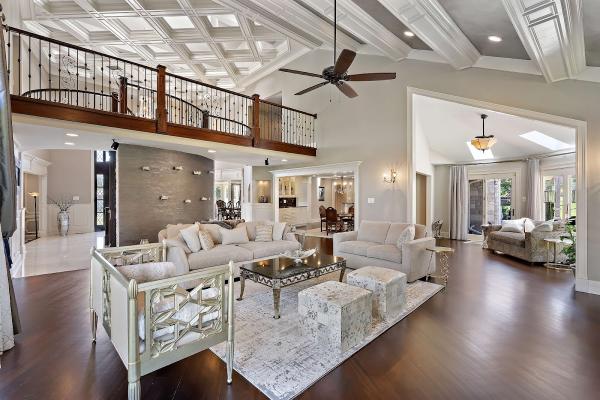 Oak Brook Real Estate Broker