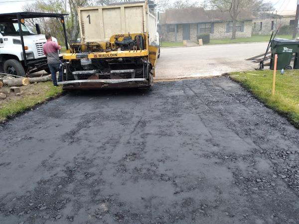 Outlaw Paving