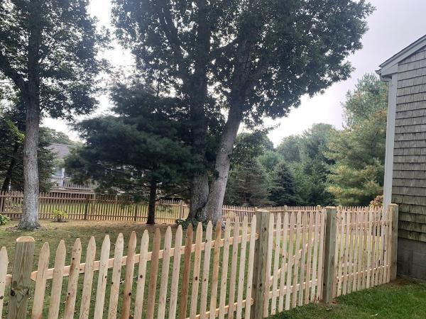 Accurate Fence