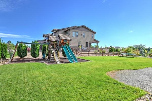 Toni Carl at ERA Realty Center