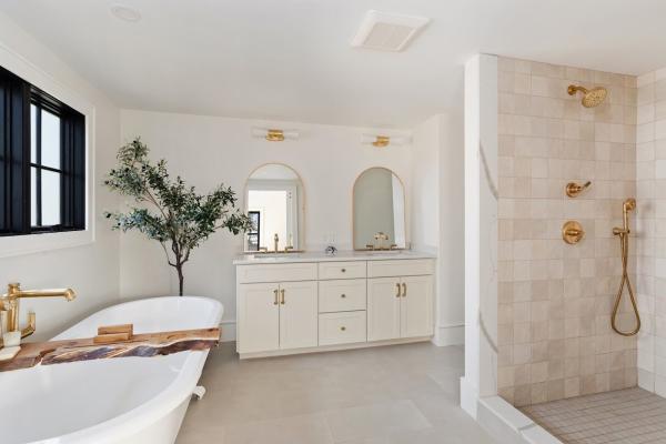 M & H Interiors