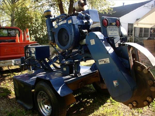 A1 Stump Grinder Services ( A Professional Stump Grinder Service)