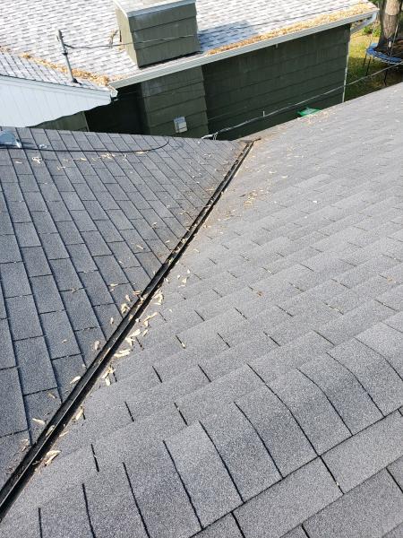 J Robert Roofing