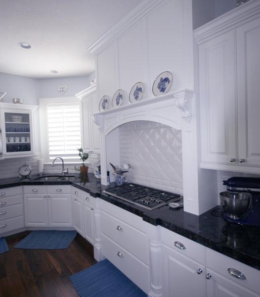 Popular Design Mill & Cabinet