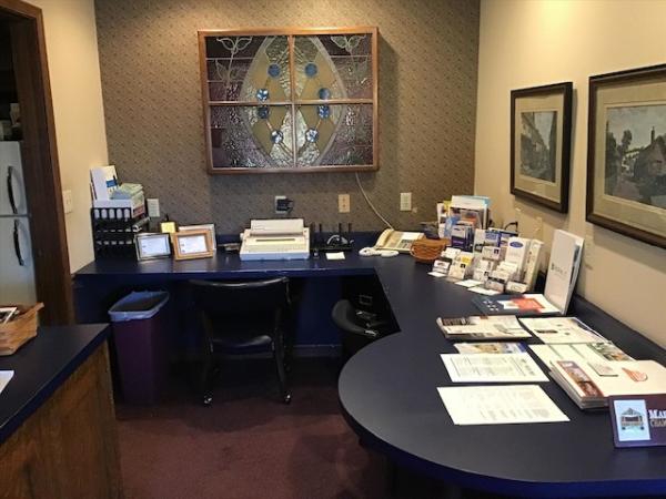 Crossroads Realty