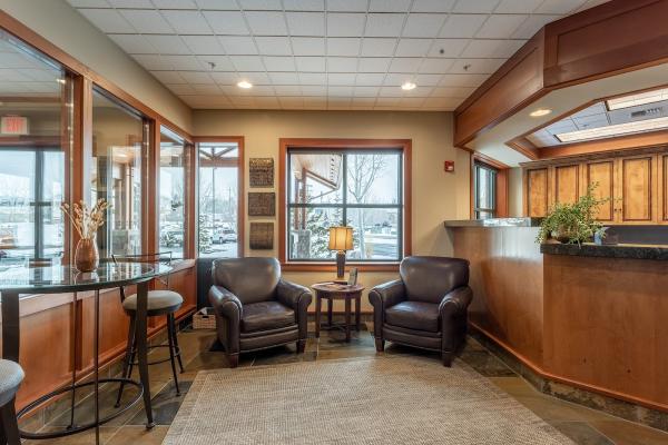Laura Mounter Real Estate