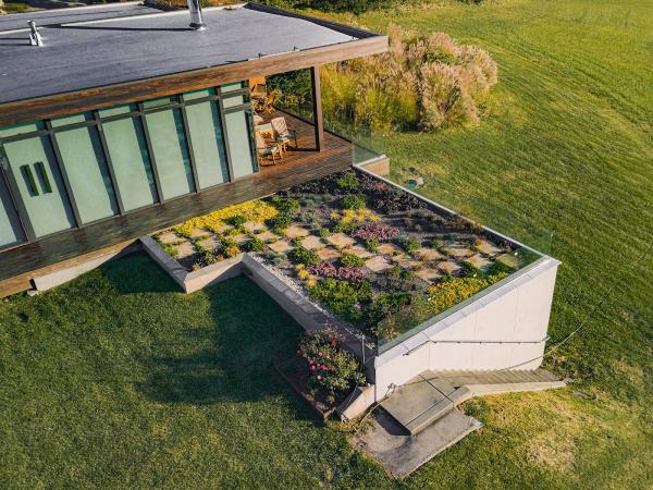 Lawn-n-Order Landscaping Inc