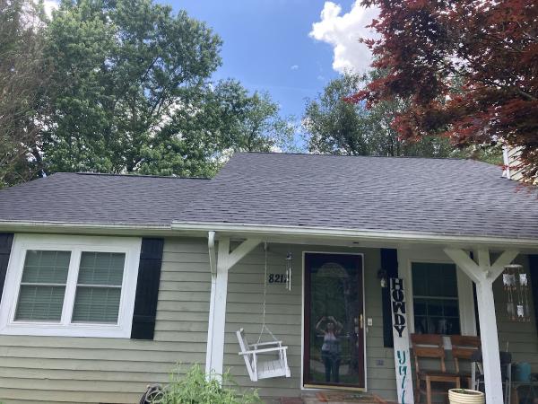 Roofing Crew Knoxville