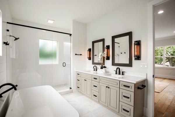 Silverstone Homes LLC