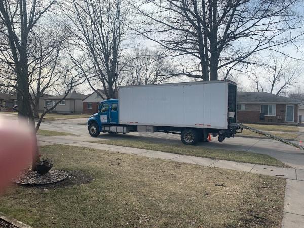Royal Movers