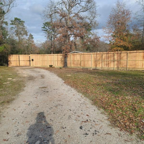 Straight Line Fencing