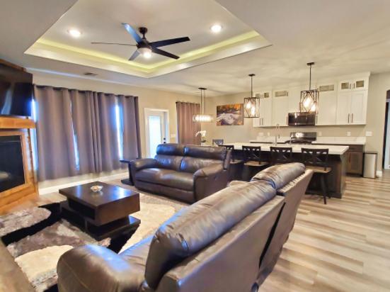 Stratum Real Estate Group