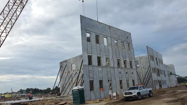 VMG Construction Inc