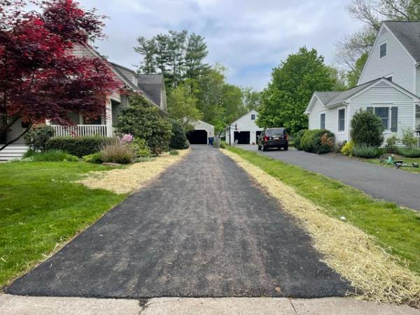 Munz's Lawn Service & Landscaping