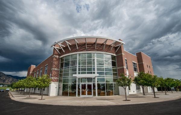 Lundahl Building