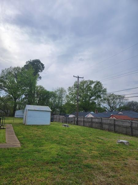Harwell's Lawn Services & More