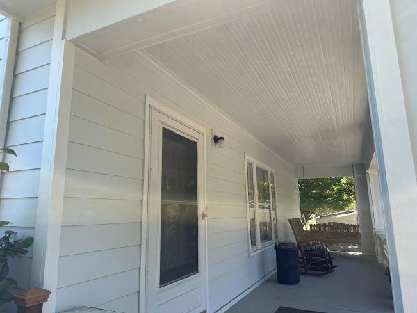 MJ Roofing & Exteriors- Roofing Contractor & Siding Contractor