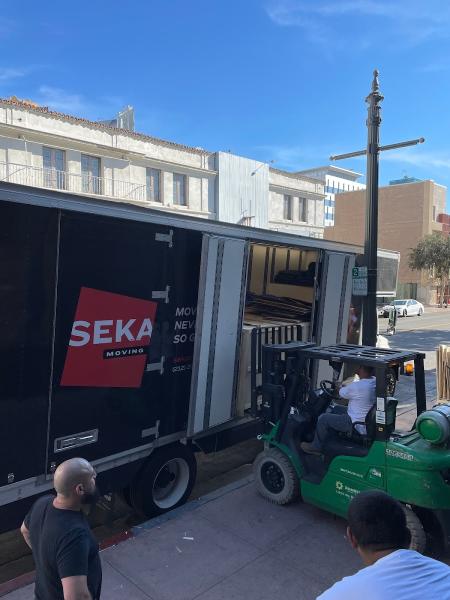 Seka Moving
