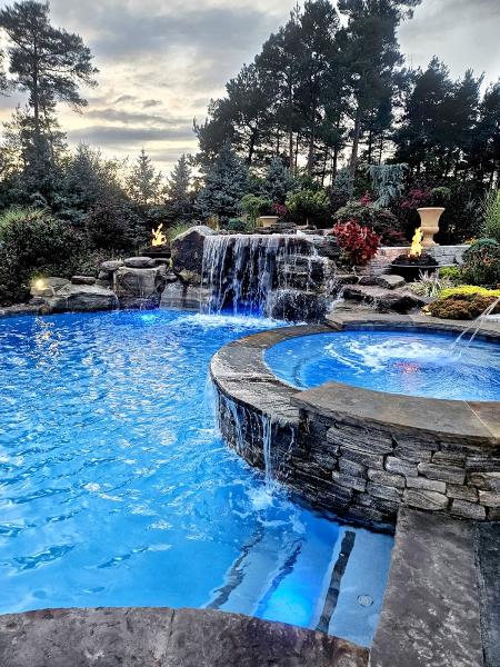 Pinelli Landscaping
