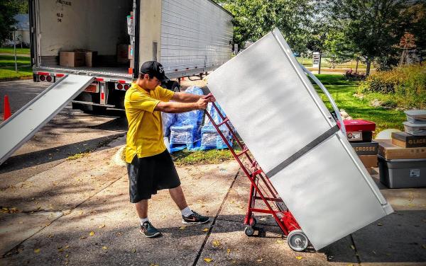 Daymakers Moving & Storage