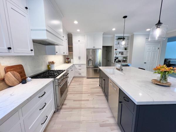 Cruz Custom Cabinets