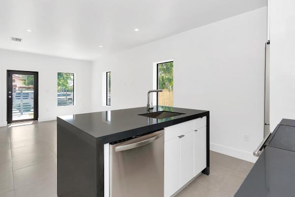 Avisha Kassir Luxury Homes & Investment Properties