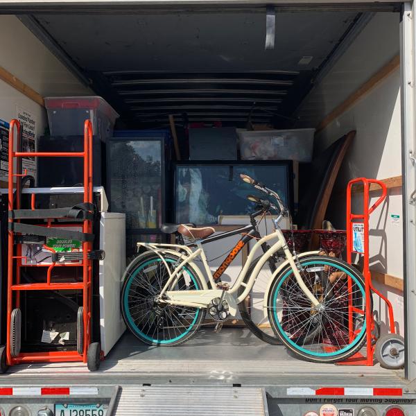 Mane Movers(Located In Chattanooga)