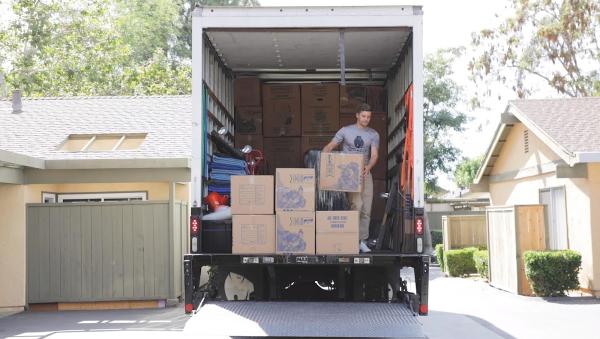 Grizzly Moving & Storage