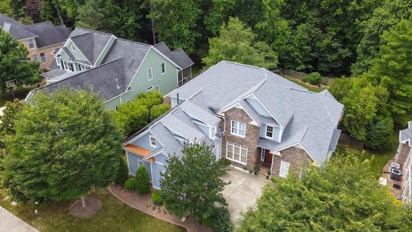 Premiere Roofing & Gutters