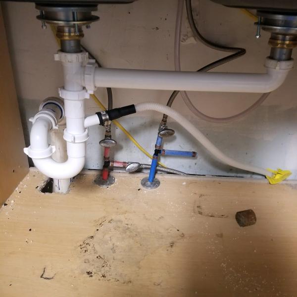 Junior's Plumbing LLC