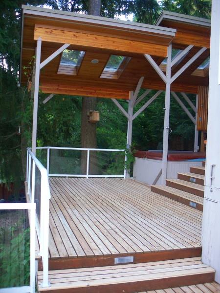 MH Painting & Deck Refinishing