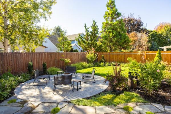 Grasstains Landscape Design & Build